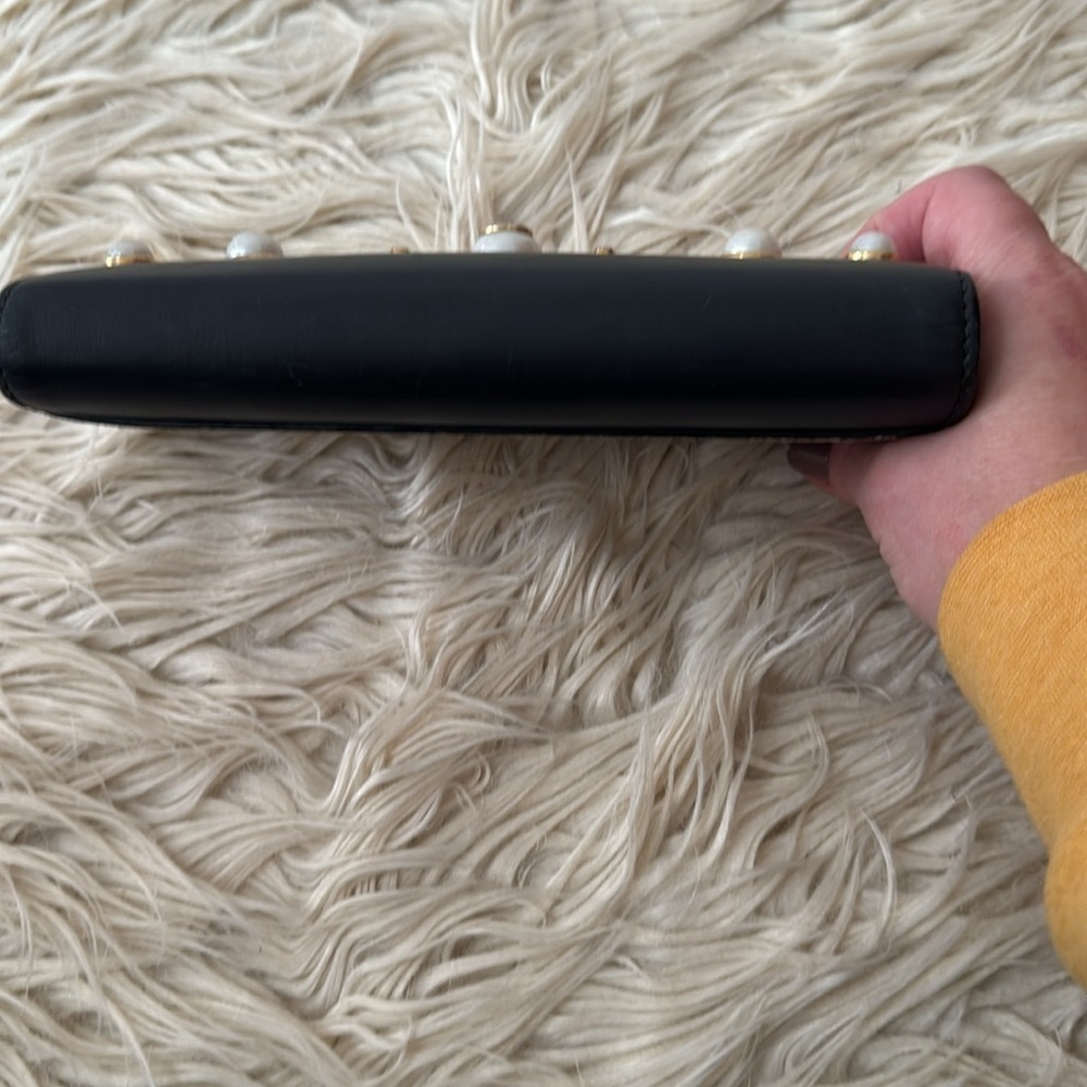 Gucci black peony pearl-studded wallet - Picture 6 of 10